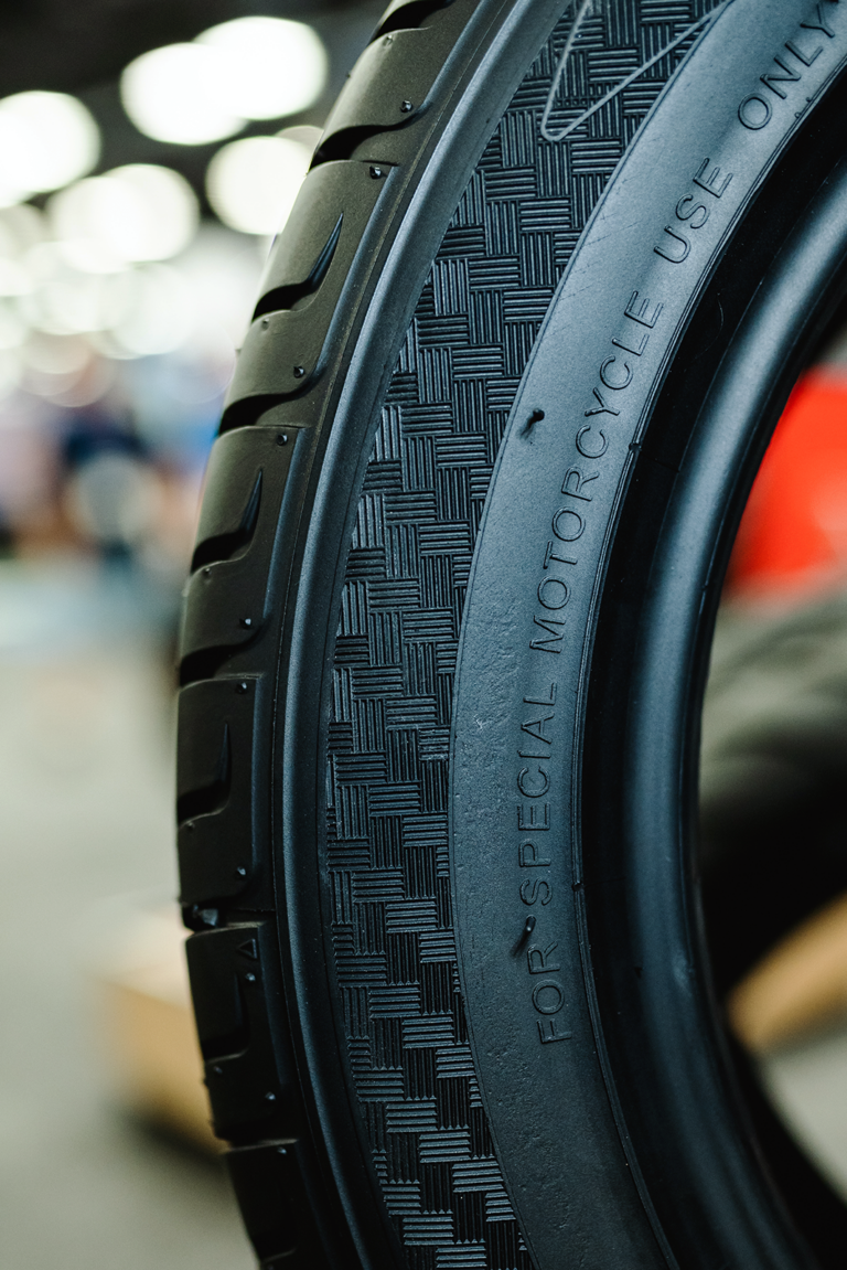 KENDA - Tire - Kanine - Rear - 225/50R15 - 76H