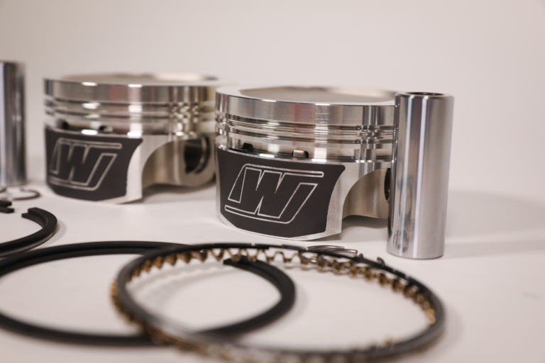 WISECO - Tracker™ Series Piston Kit - 3.875" - 88 Cubic Inch Bored to 95 Cubic Inch - Standard - Twin Cam