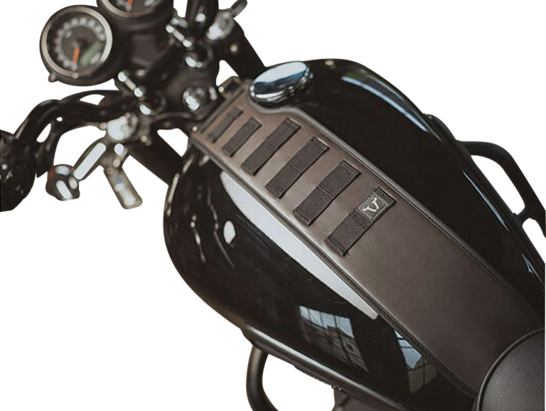 SW-MOTECH - Legend Gear Tank Strap System - with LA1 Accessory Bag - Triumph '04-'16